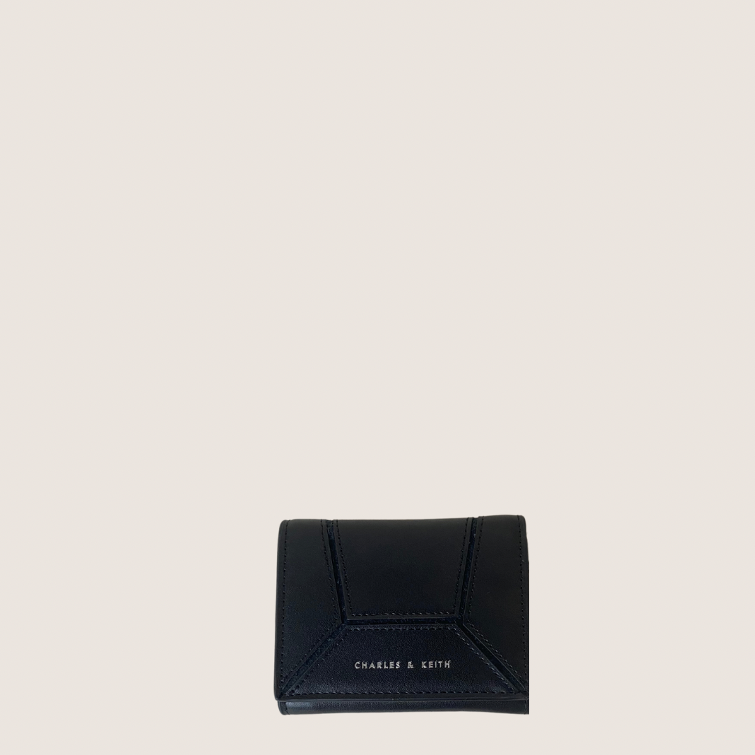 C&K Nasrin Geometric Wallet