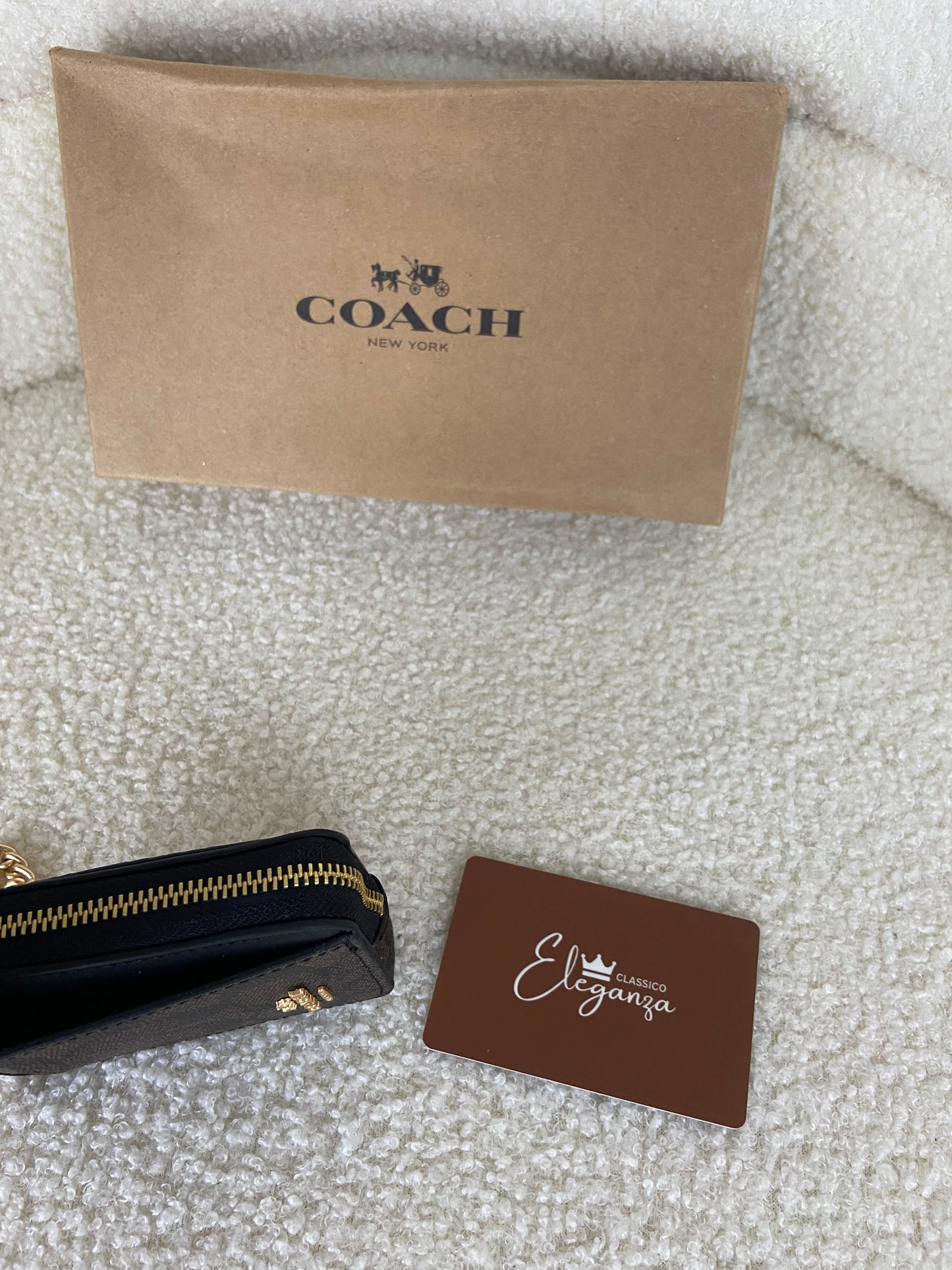 COACH