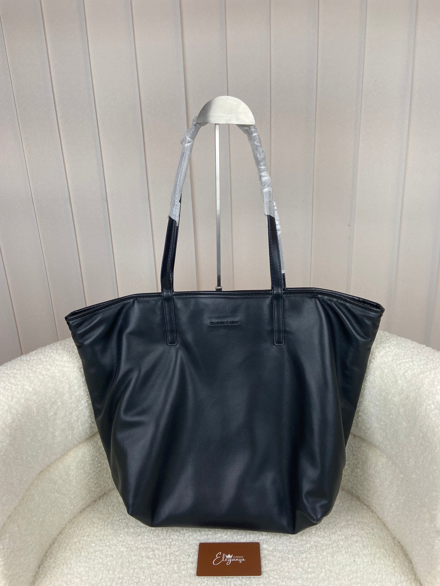 C&K Sianna Tote Bag